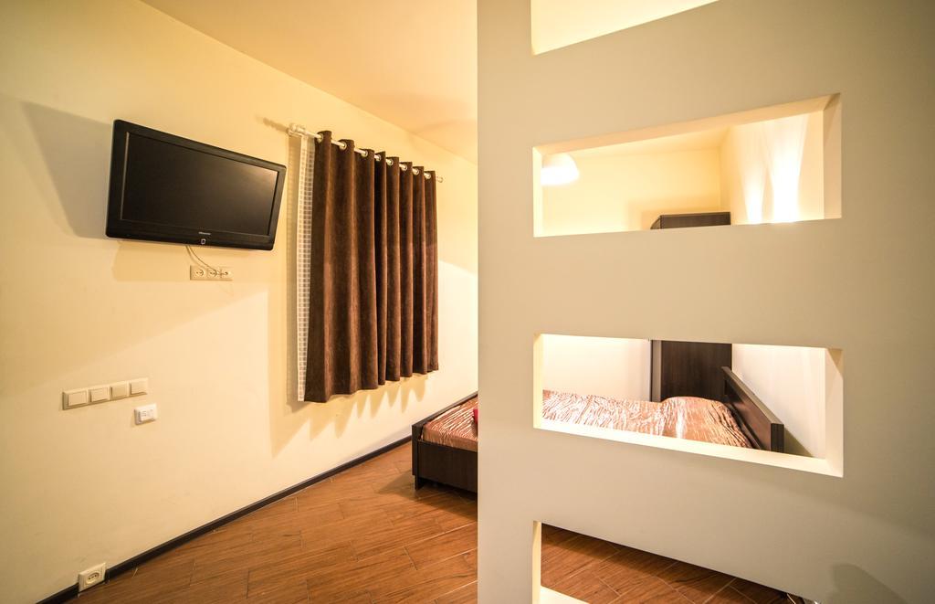 Apartment on Rappoporta 7b - 2 Leopoli Esterno foto